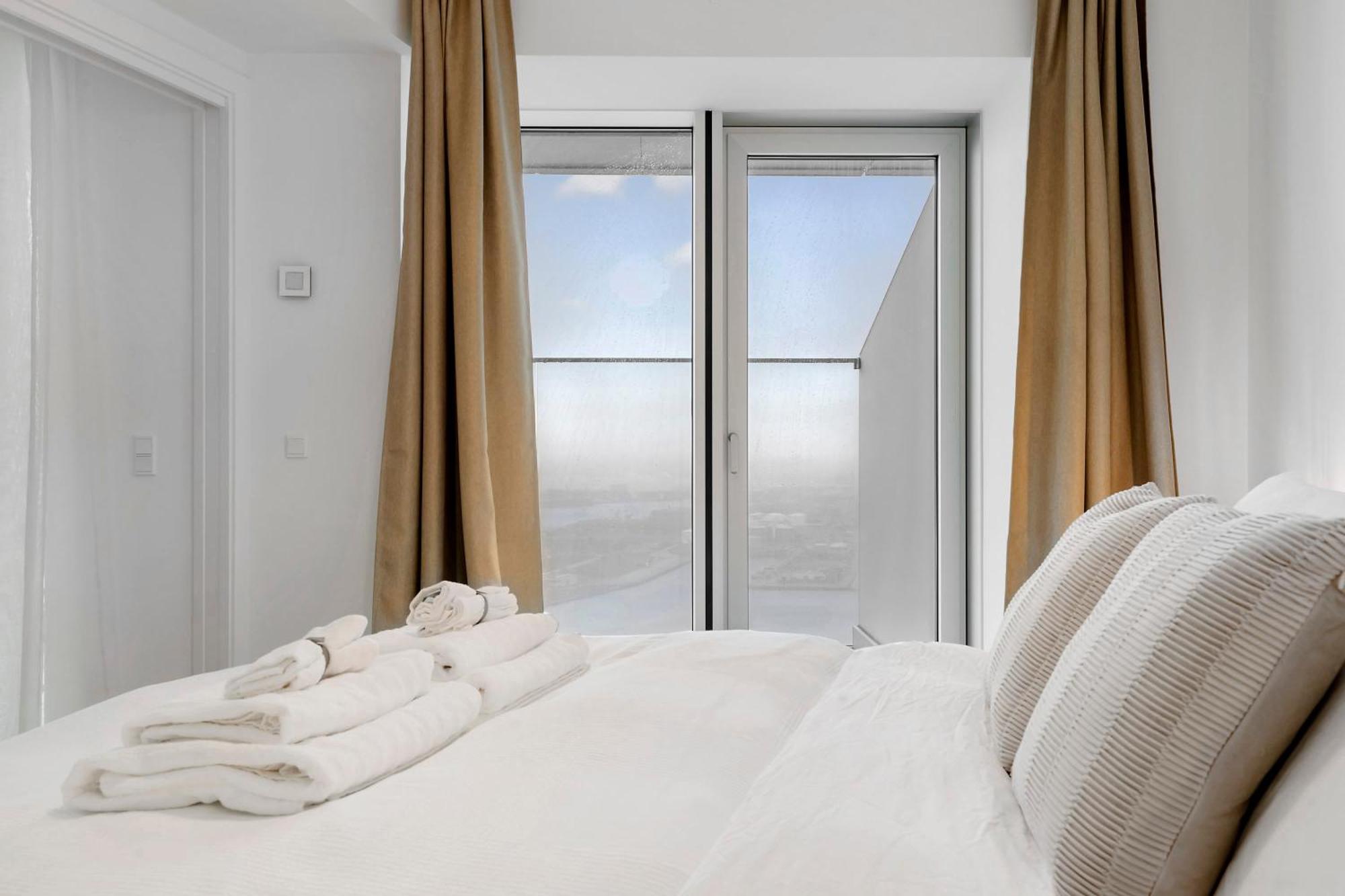 Apartamento Penthouse Paradise On 39Th Floor Århus Exterior foto